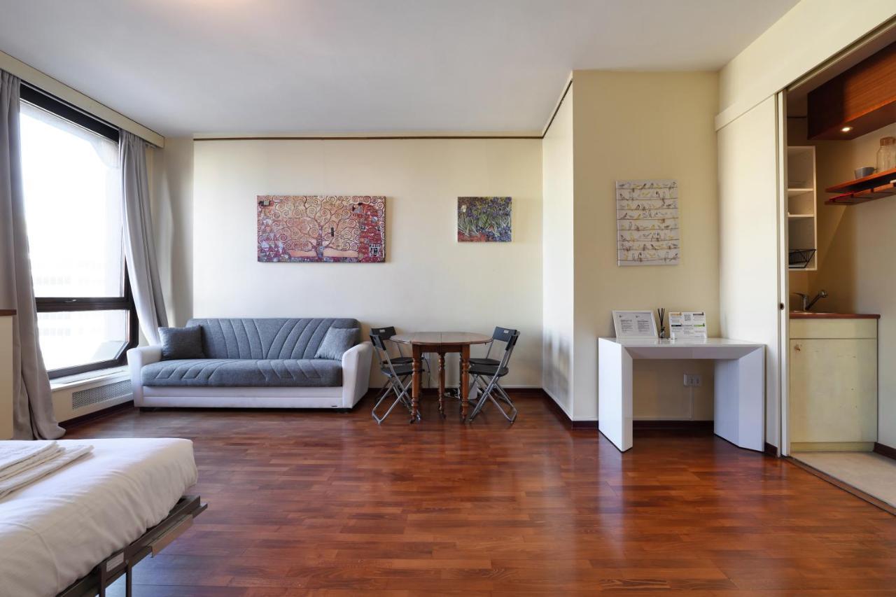Duomo Luxury Apartment VII Milan Exterior photo